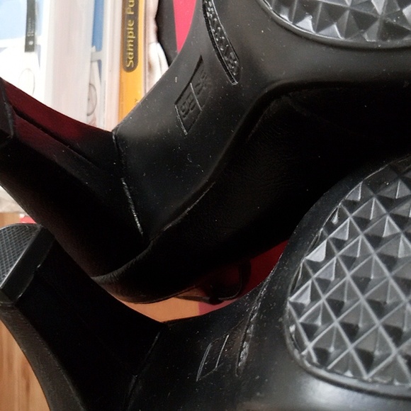 Aerosoles Open Toe 3" Heel Black Dress  Shoes Size 7.5 - Picture 5 of 5